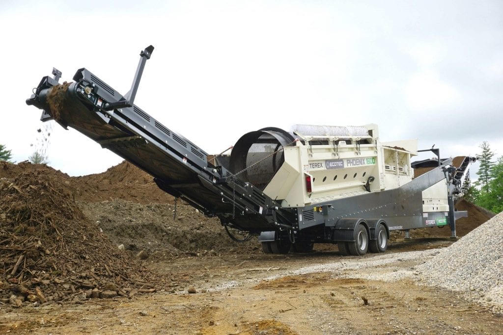 Phoenix 1600 mobile trommel screener