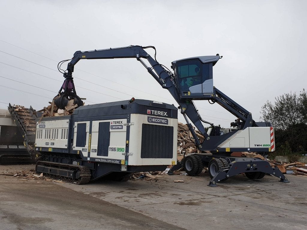 Terex Ecotec TSS 390 slow-speed shredder