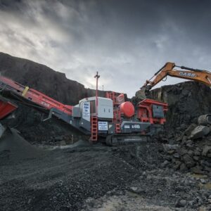 Sandvik UJ440i jaw crusher.