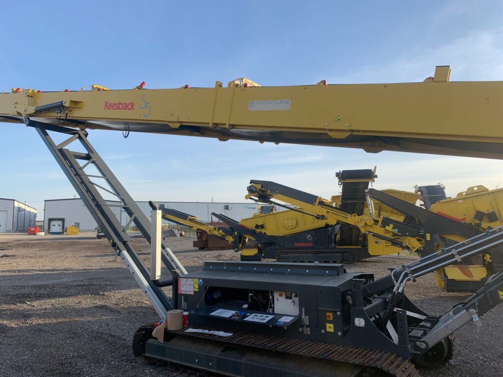 Keestrack S5 stacking conveyor.