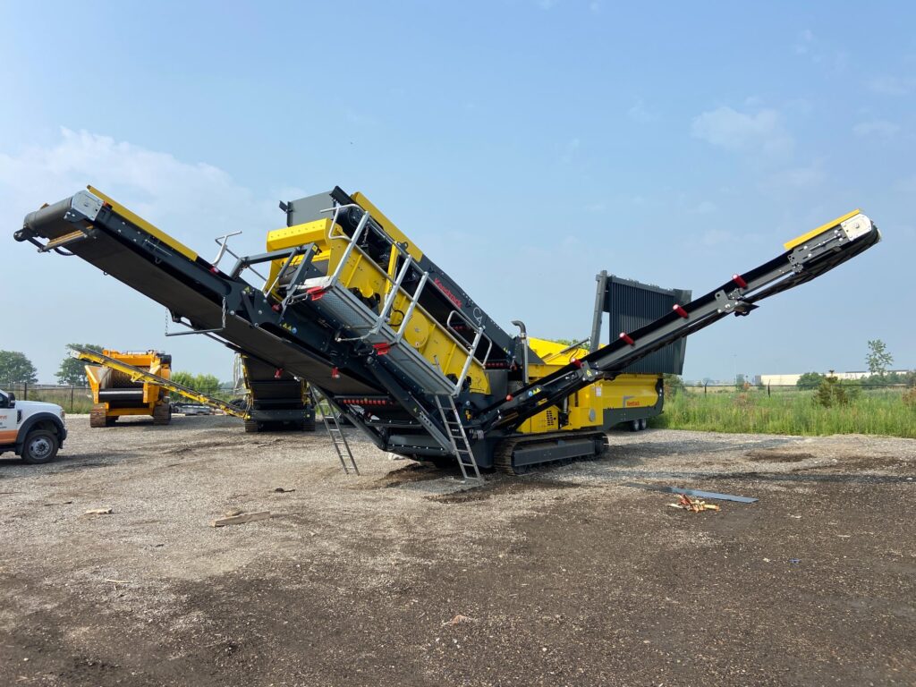 Keestrack C4 classifying screening plant.