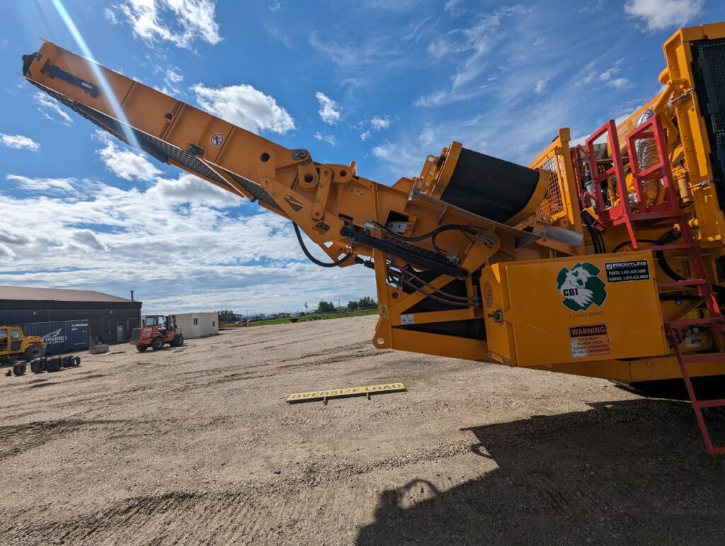 CBI 6400 grinder for wood and biomass processing.