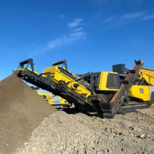 Keestrack i4e reversible impact crusher