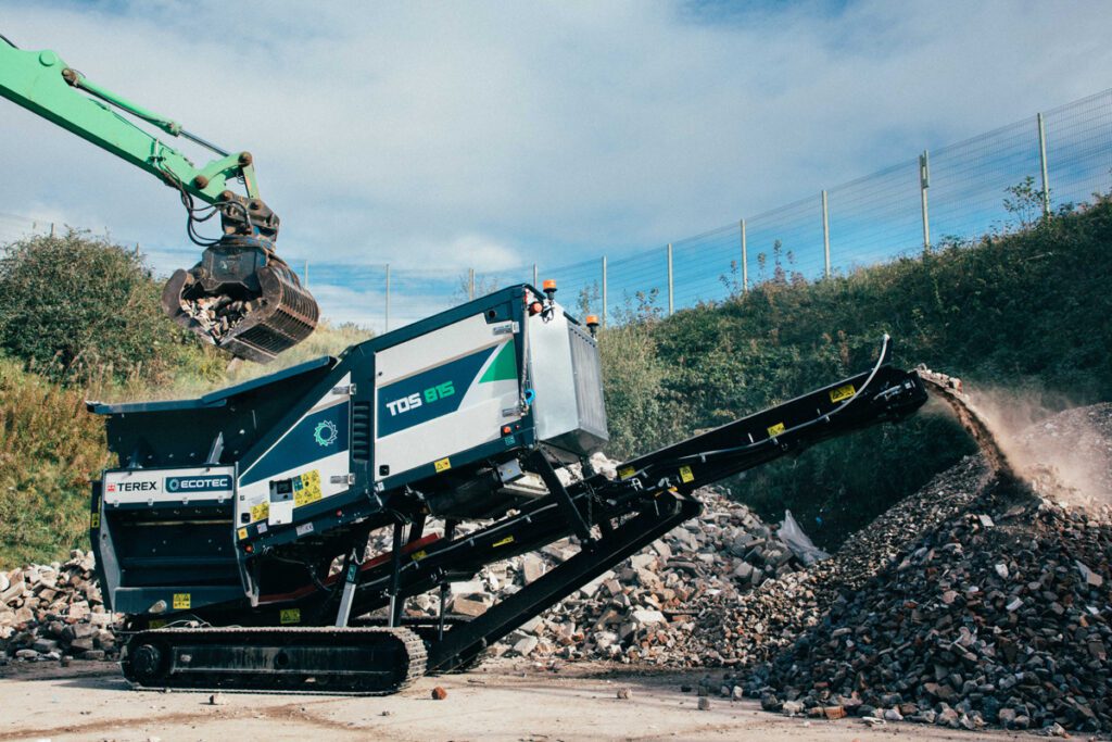 Ecotec TDS 815 Slow speed shredder